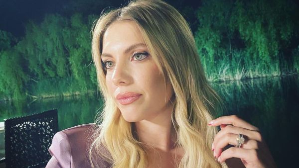أجمل إطلالات يلدز بطلة مسلسل التفاح الحرام