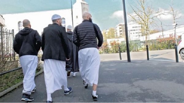 السلفية.. تساؤلات عدة