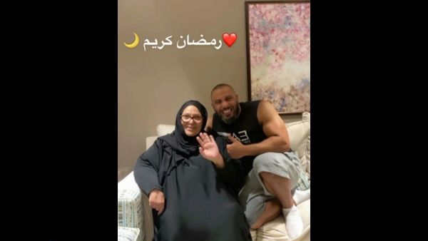 عبودي باد ووالدته الراحلة ماما جيجي 
