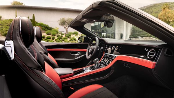 New Continental Gt And GTC S – A Sharper Edge