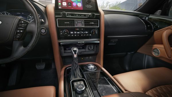 العربية للسيارات تستقبل طراز 2022 من إنفينيتي QX80