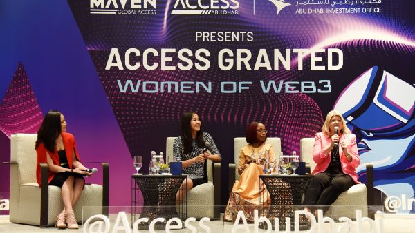 Sandy Carter speaking at Access Granted, hosted by Access Abu Dhabi. Abu Dhabi Investment Office and Access Abu Dhabi Team up with Unstoppable Domains to Give all Women in the UAE Capital Free Crypto, NFT and Blockchain Domains