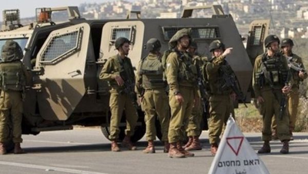 حاجز للقوات الاسرائيلية في الضفة الغربية