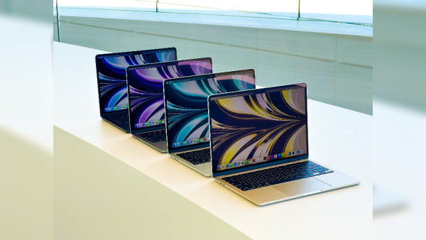 Apple Unveils MacBook Air 2022 with Revamped Design 