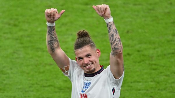 England's midfielder Kalvin Phillips celebrates after winning the UEFA EURO 2020 semi-final football match between England and Denmark at Wembley Stadium in London on July 7, 2021. / AFP / POOL / JUSTIN TALLIS