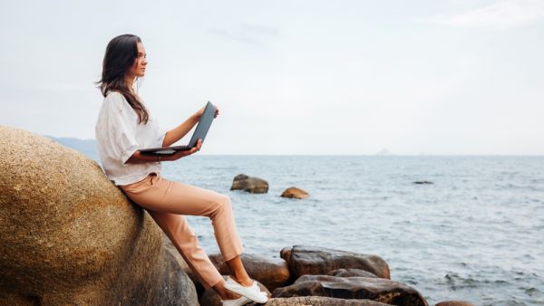 Travel bloggers