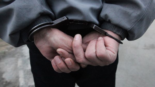 اعتقال اب قتل انتيه في الرمثا الاردنية اعتقال اب قتل انتيه في الرمثا الاردنية