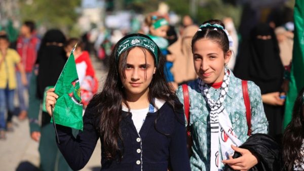 اسرائيل: حماس تحتمي بالمدنيين