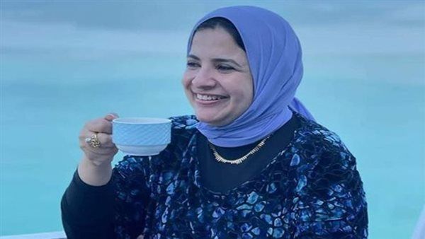 الدكتورة سميرة عزت