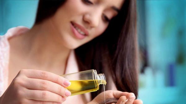 فوائد زيت اللوز الحلو للشعر