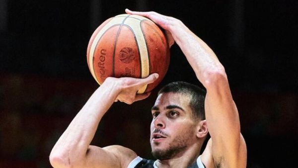 Jordan overcomes Iran (Image Credit: @FIBAAsiaCup)