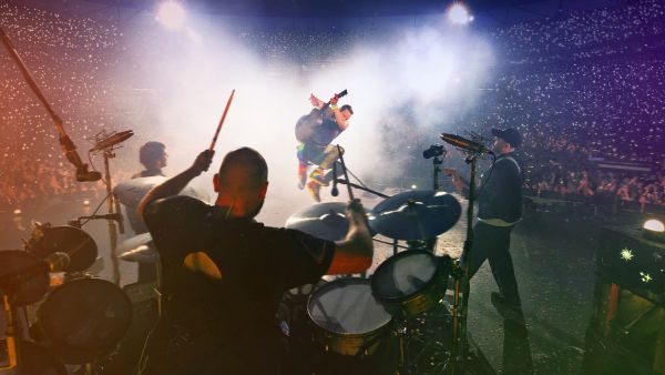 DHL Teams up with Coldplay to Make their Tour as Sustainable as Possible