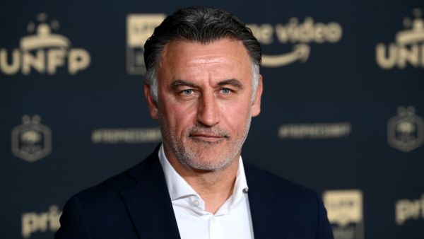 Nices' head coach Christophe Galtier arrives for the TV show on May 15, 2022 in Paris, as part of the 30th edition of the UNFP (French National Professional Football players Union) trophy ceremony. (Photo by FRANCK FIFE / AFP)
