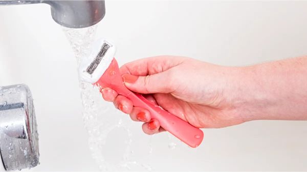 جميلة البوابة: 5 أسباب لاختيار ماكينة الحلاقة​​​​​​​ 