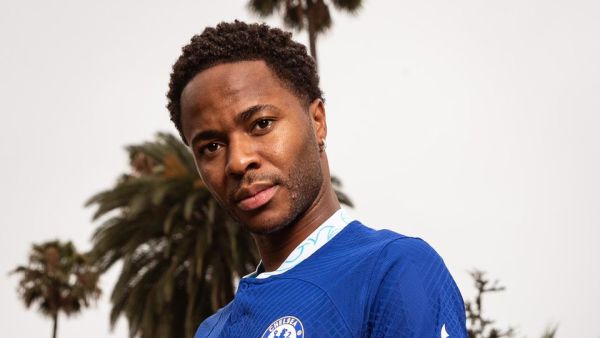 Sterling moves to Chelsea (Credit: @ChelseaFC)