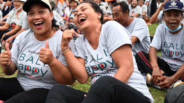 Laughter as therapy in Bali 