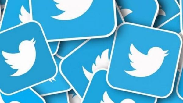  تويتر في تغريدة "لقد أصلحنا المشكلة. أجرينا تغييرا على الأنظمة الداخلية