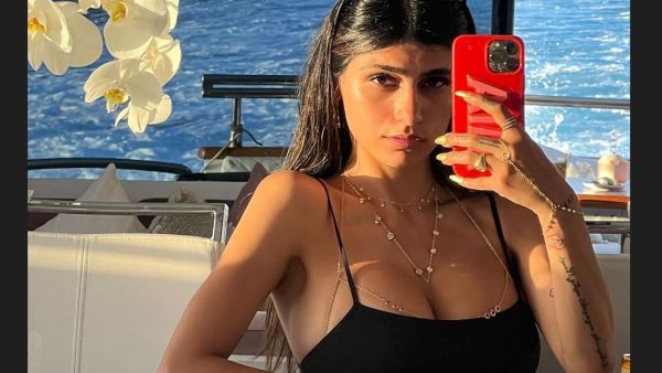 اختراق مديرية التعليم في البحيرة للمطالبة بتعيين ميا خليفة