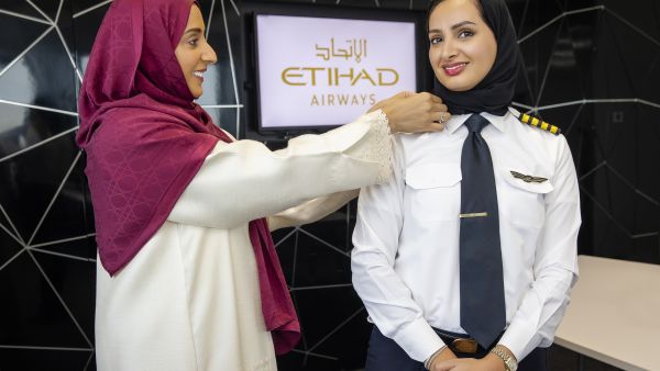 Etihad Pilot Makes History as UAE’s First Female Emirati Captain in Commercial Aviation