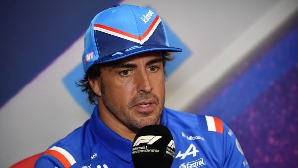 Alpine's Spanish driver Fernando Alonso answers a journalist's question during a press conference on the eve of the start of the Formula One French Grand Prix 2022, on the Circuit Paul Ricard in Le Castellet, southern France, on July 21, 2022. The French Formula 1 Grand Prix will play an important card for its future from July 22 to July 24 on the Castellet circuit, with an unprecedented mobility plan for the 200,000 spectators expected. (Photo by Sylvain THOMAS / AFP)