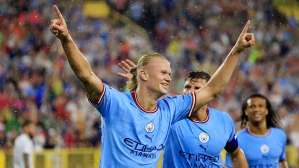 Erling Haaland of Manchester City celebrates after scoring their team's first goal during the pre-season friendly match between Bayern Munich and Manchester City at Lambeau Field on July 23, 2022 in Green Bay, Wisconsin. Justin Casterline/Getty Images/AFP (Photo by Justin Casterline / GETTY IMAGES NORTH AMERICA / Getty Images via AFP)
