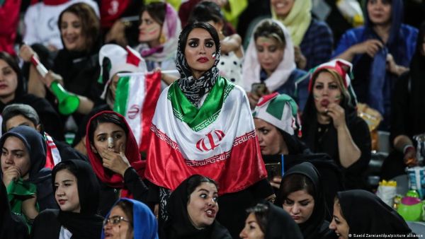 ايران تنازلت عن مطالبها