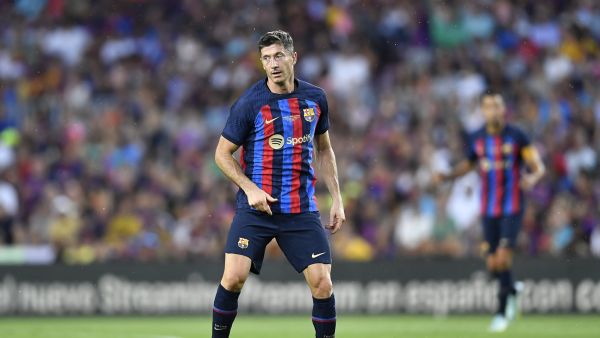 Barcelona's Polish forward Robert Lewandowski looks on during the 57th Joan Gamper Trophy friendly football match between FC Barcelona and Club Universidad Nacional Pumas at the Camp Nou stadium in Barcelona on August 7, 2022. (Photo by Pau BARRENA / AFP)