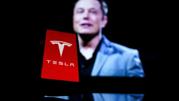 Elon Musk Sells $6.88 Billion of Tesla Stock