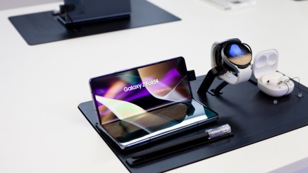 Samsung Galaxy Z FOLD4 Review: The Good, the Bad and the Ugly