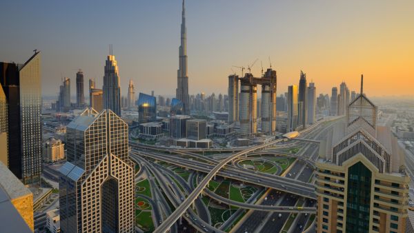 Dubai Seeks Raising $1 Billion from Salik's IPO: Report