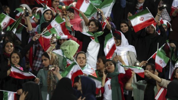 إرباك حسابات علي خامنئي من قبل المقاومة الإيرانية!