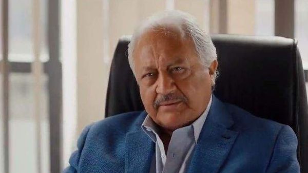 خالد زكي