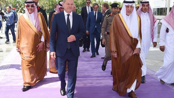 شولتز في السعودية