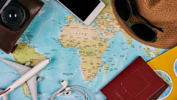 في يوم السياحة العالمي 2023 نصائح للسفر بأقل التكاليف في يوم السياحة العالمي 2023 نصائح للسفر بأقل التكاليف