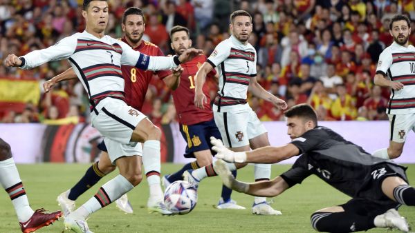 موعد مباراة البرتغال وإسبانيا في دوري الأمم الأوروبية والقنوات الناقلة