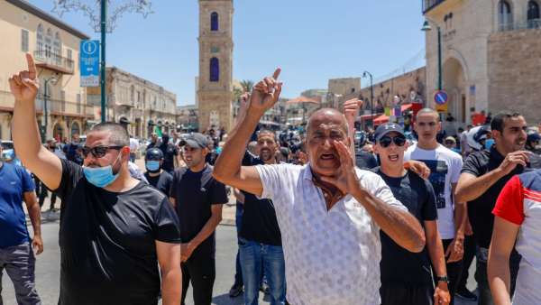 Jaffa Palestinians in Israel protest the demolition of an Arab cemetery 