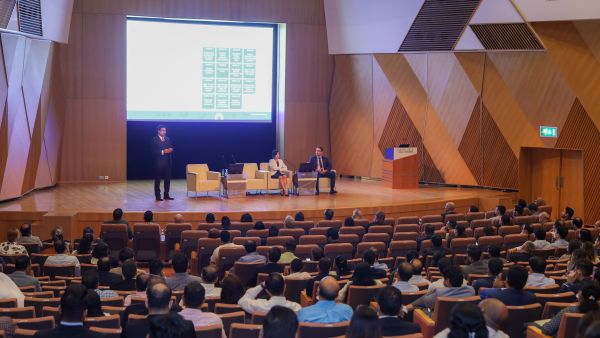 غرفة تجارة دبي تعرف مجتمع الأعمال بنظام ضريبة الشركات في الامارات   