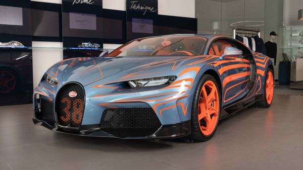 Chiron Super Sport. Bugatti Reveals Three Bespoke Sur Mesure Creations for Customers in the Uae