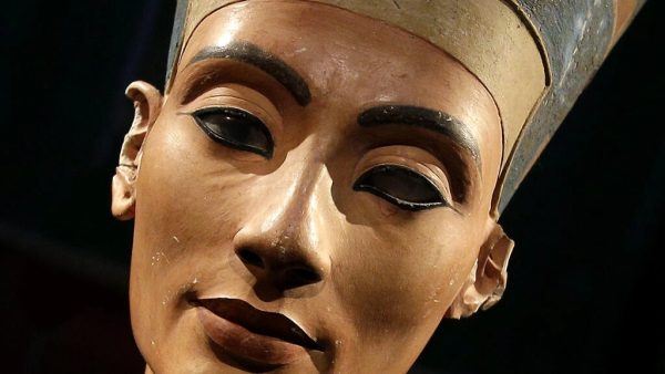 Queen Nefertiti 