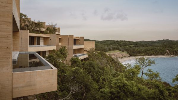 Located on a private peninsula on the Pacific coast surrounded by more than 3000 acres of verdant jungle, Four Seasons will connect guests to Mexican heritage and culture in an all new, ultra-luxurious nature experience Undiscovered Paradise: Four Seasons Resort Tamarindo, México Set to Welcome First Guests to Secluded Oceanfront Nature Reserve in Late 2022
