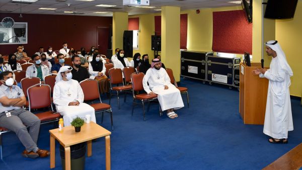 NIHS Present the E-services to the Faculty Members and Residents at Tawam Hospital