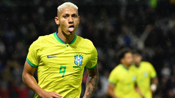 Brazil's forward Richarlison reacts during the friendly football match between Brazil and Ghana at the Oceane Stadium in Le Havre, northwestern France on September 23, 2022. (Photo by Damien MEYER / AFP)