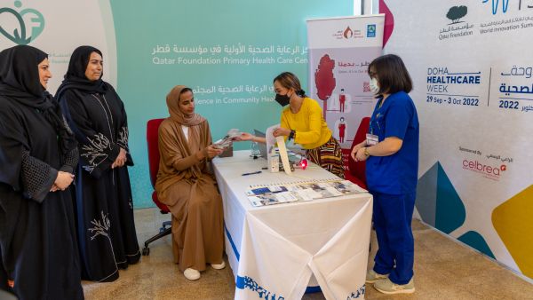 Her Excellency Sheikha Hind Donates Blood to Kick off Doha Healthcare Week