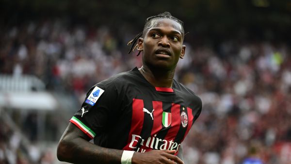 AC Milan's Portuguese forward Rafael Leao celebrates scoring his team's first goal during the Italian Serie A football match between AC Milan and Inter Milan at the San Siro stadium in Milan on September 3, 2022. (Photo by Miguel MEDINA / AFP)