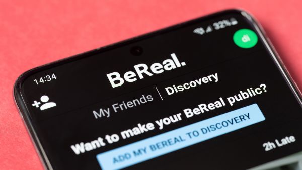BeReal: The 'Filter-Free' App Stealing TikTok's Gen Zs