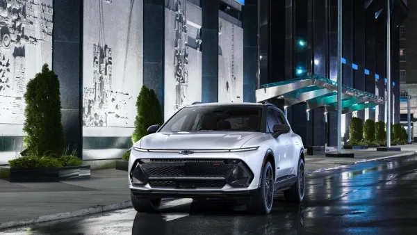 Chevrolet Middle East Celebrates World EV Day With the Reveal of the 2024 Equinox EV