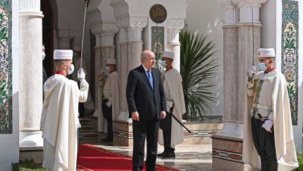 وقع 14 فصيلا فلسطينيا، على "إعلان الجزائر" بمشاركة 70 سفيرا من سفراء الدول دائمة العضوية في الأمم المتحدة