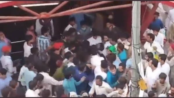تحرش جماعي بسائحة تركية في باكستان