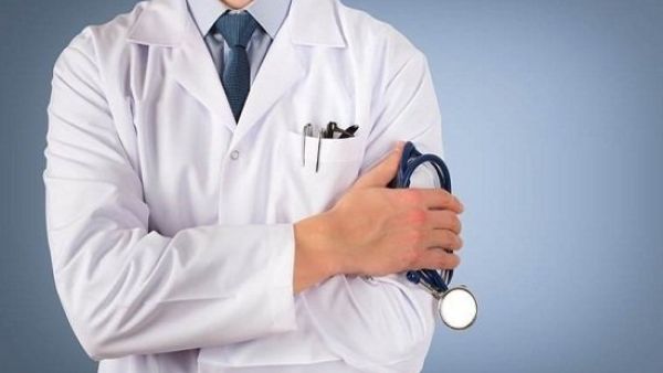 أطباء "تويتر".. أين المصادر؟