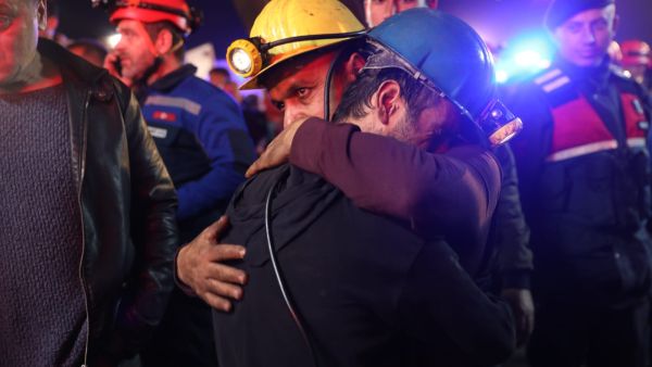 Turkish coal Blast Kills 28 Miners (Credit: Anadolu) Turkish coal mine Blast Kills 28
